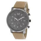 Cardy férfi karóra, szürke színű fémtok, barna színű szíj, szükre színű számlap, quartz szerkezet, cseppmentes vízállóság