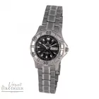 ASTRON 5016-1 női karóra, szürke színű titánium tok, titánium csat, fekete számlap, keményített ásványüveg, quartz szerkezet, 100 m (10 ATM) vízállóság