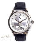 ASTRON 5745-7 férfi karóra, ezüst színű nemesacél tok, fekete bőrszíj, ezüst színű számlap, keményített ásványüveg, quartz szerkezet, 50m (5 ATM)vízállóság