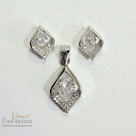   925 EZÜST FÜLBEVALÓ ÉS MEDÁL SZETT, ÉKSZER SZETT,  KÖVEKKEL