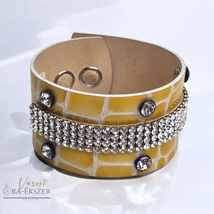 ARANY SZÍNŰ BŐR KARKÖTŐ FEHÉR SZÍNŰ SWAROVSKI KÖVEKKEL