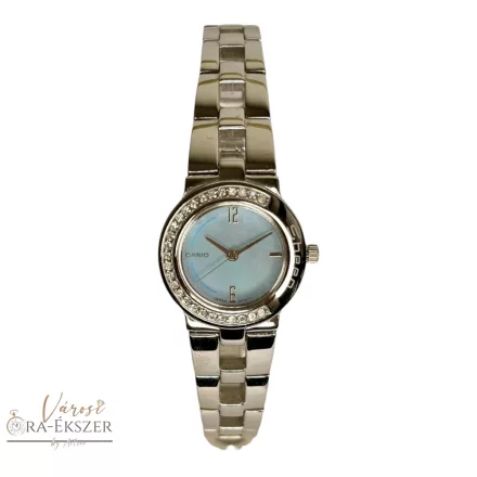 CASIO SHN-4005D-2CDF NŐI KARÓRA, VILÁGOSKÉK SZÁMLAP, NEMESACÉL TOK ÉS CSAT