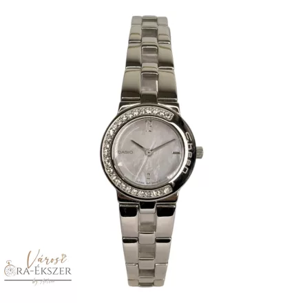 CASIO SHN-4005D-4CDF NŐI KARÓRA, GYÖNGYHÁZ SZÁMLAP, NEMESACÉL TOK ÉS CSAT